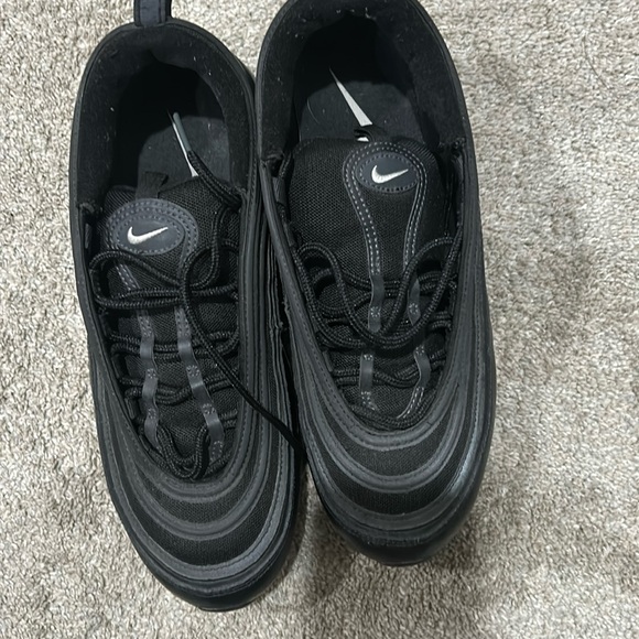mens all black 97s